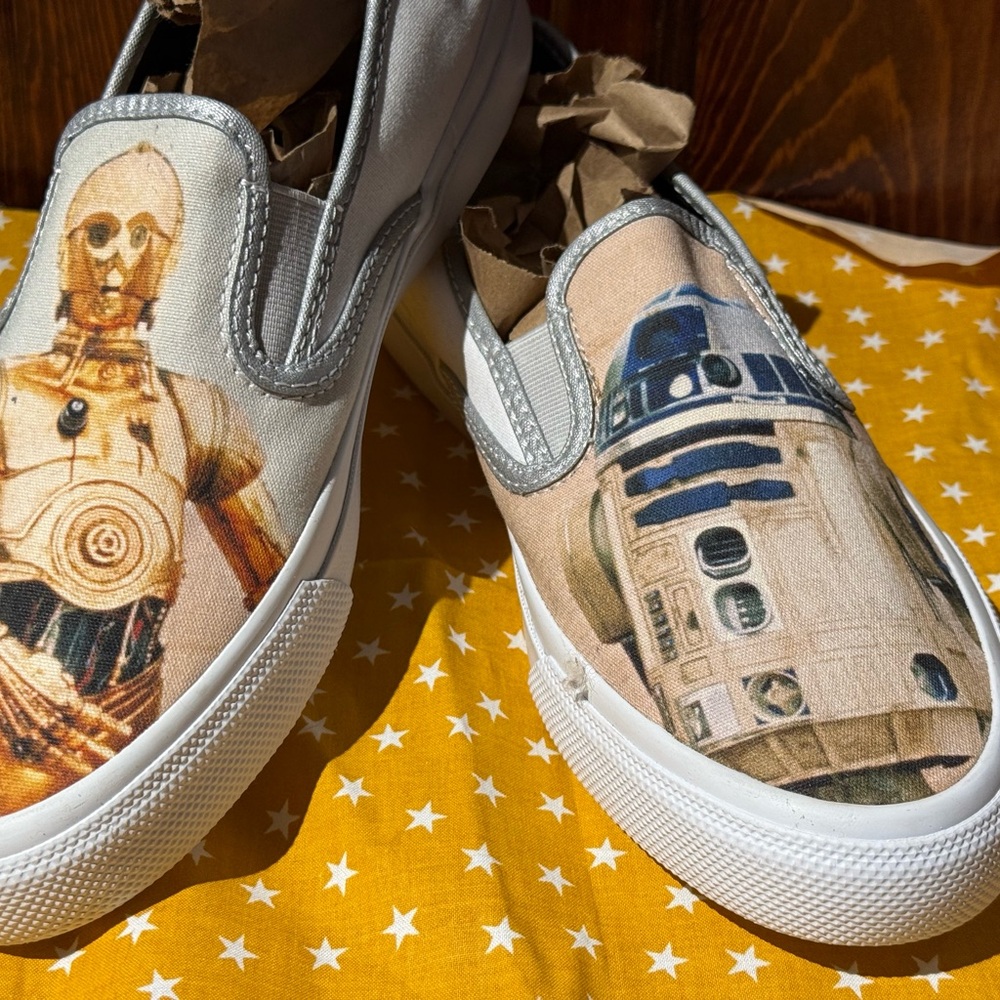 Men’s Star Wars r2d2 and C-3PO Sperry - Picture 2 of 9